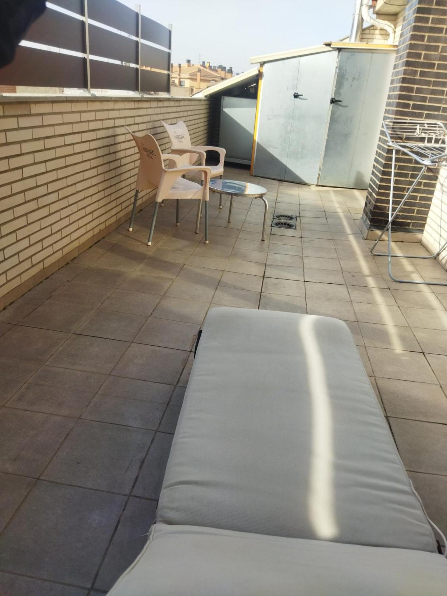 Atico Entero Con Habitacion En Корелья Экстерьер фото